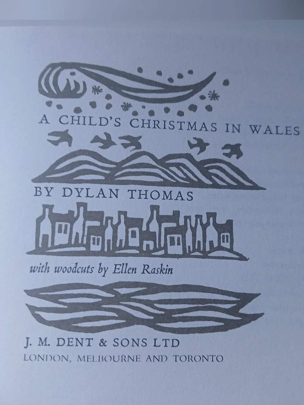 A Child's Christmas in Wales - Vintage 1968 by Dylan Thomas- U.K. Soft Cover